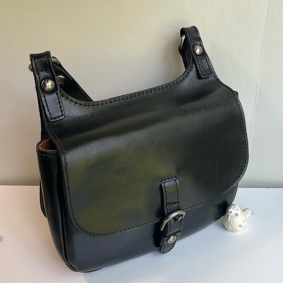 Patricia Nash Claretta Saddle Crossbody Bag In Black New Without Tag 🏷️ - Picture 4 of 15